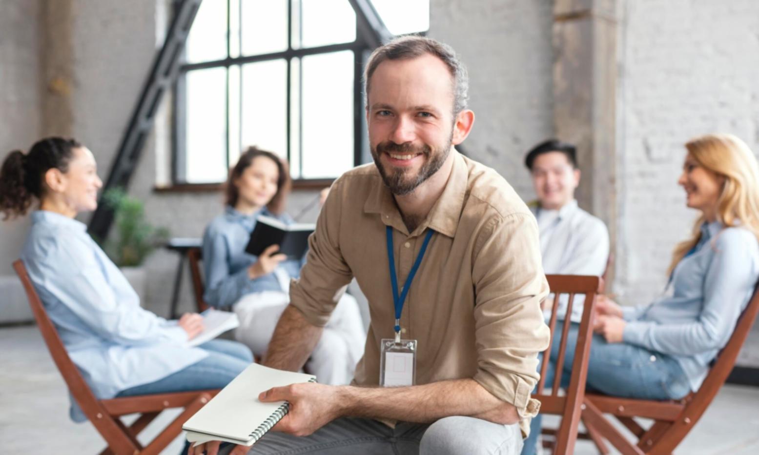 Contoh laporan investasi detail dengan analisis performa